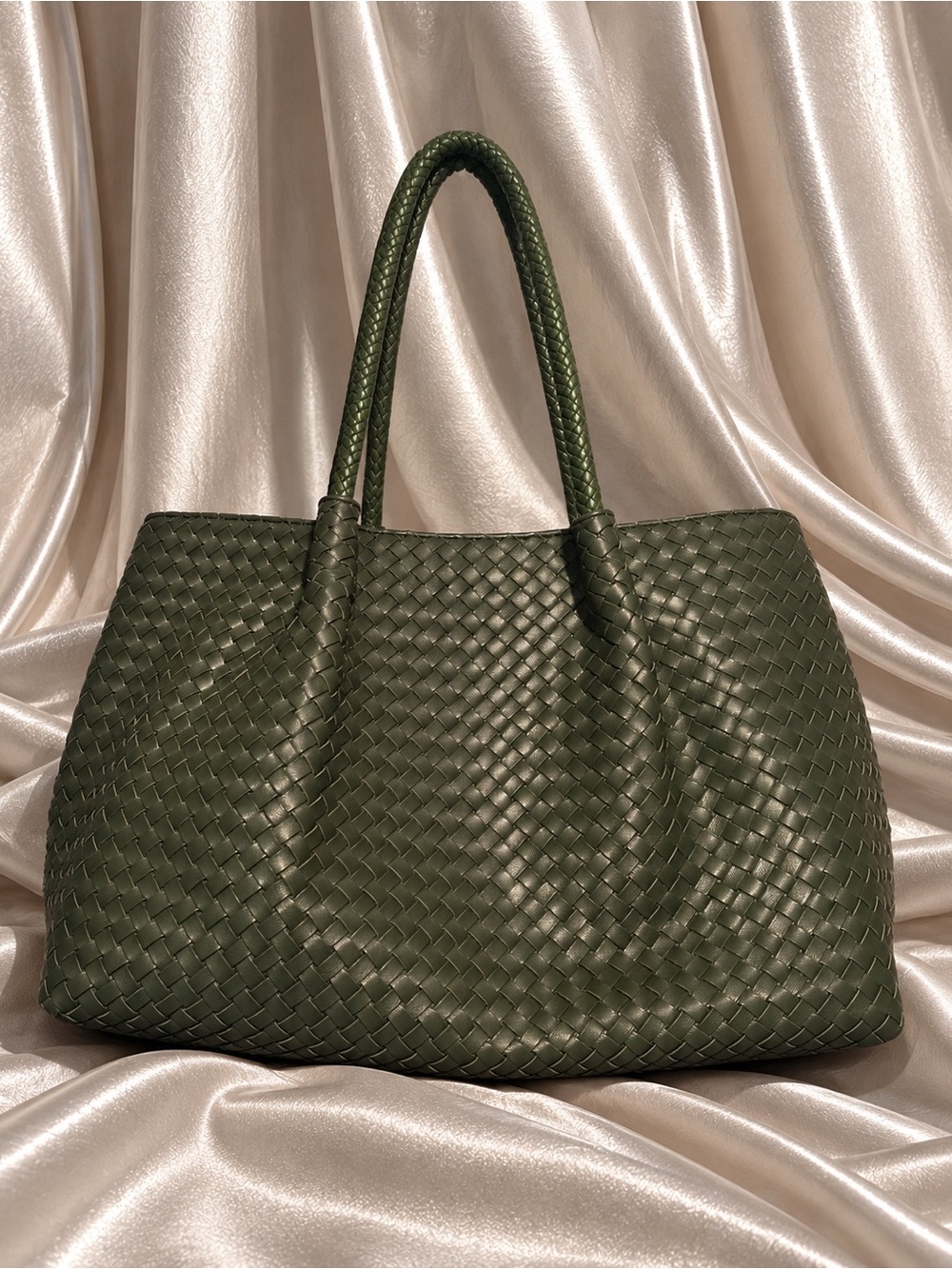 Woven Leather Tote Bag in Olive